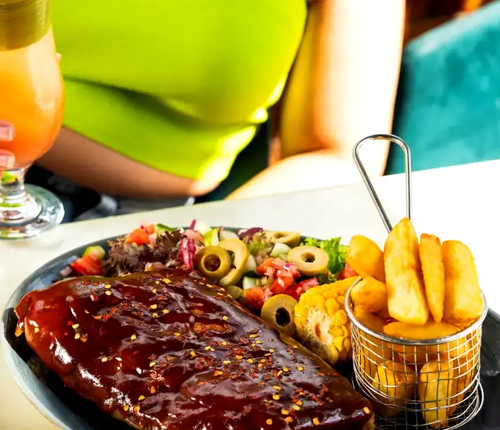 Ribs with sides